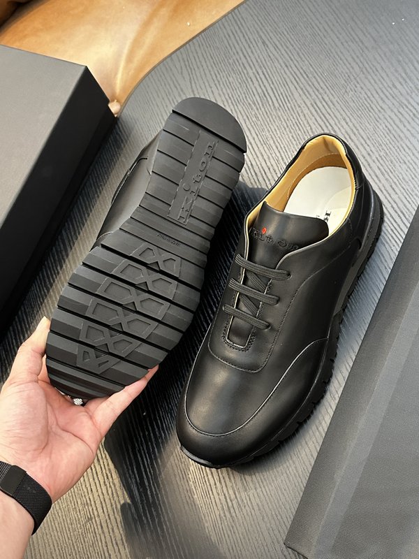 Kiton 남성 송아지 스웨이드 운동화 001-221586
