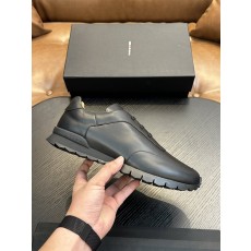 Kiton 남성 송아지 스웨이드 운동화 001-221586