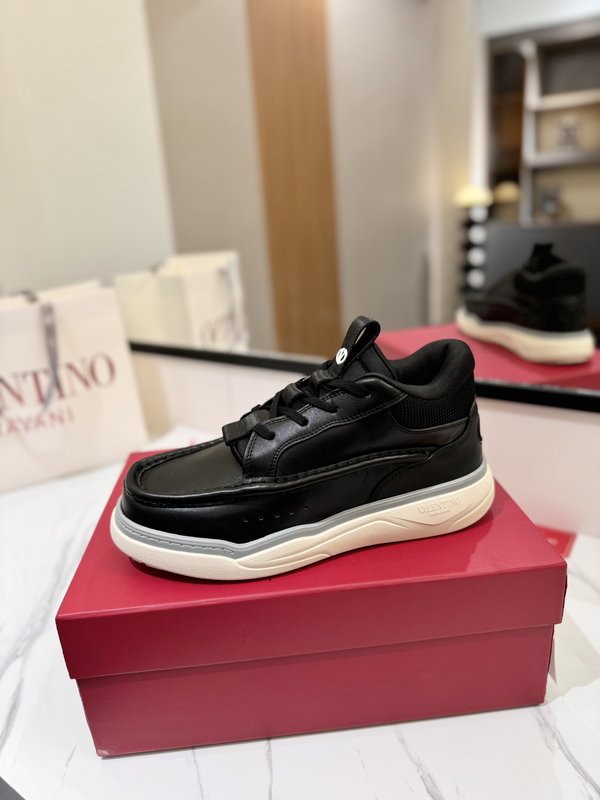 발렌티노 미드탑 커플 운동화 001-221598