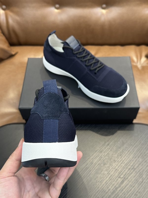 Kiton 남성 니트 소재 운동화 001-221603