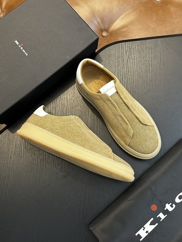Kiton 남성 소가죽 스니커즈 001-221663