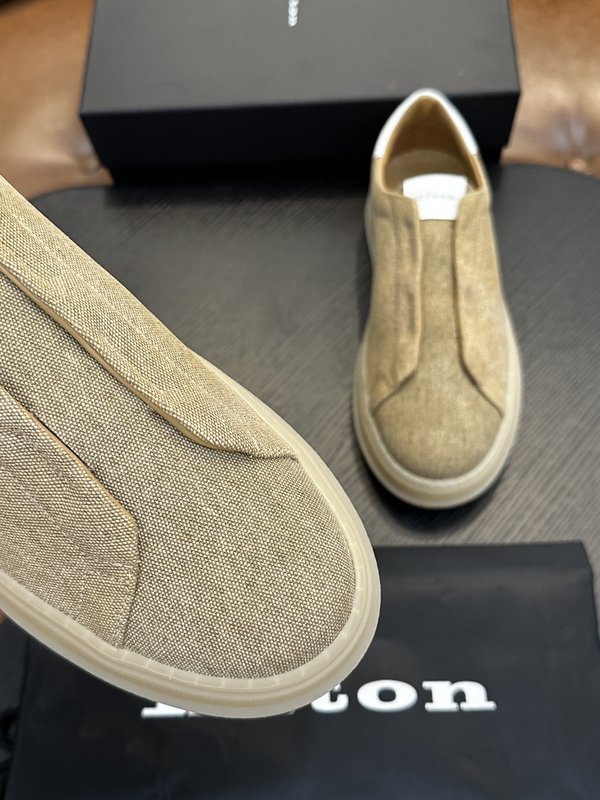 Kiton 남성 소가죽 스니커즈 001-221663