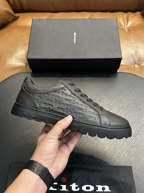 Kiton 남성 송아지 가죽 스니커즈 001-221674