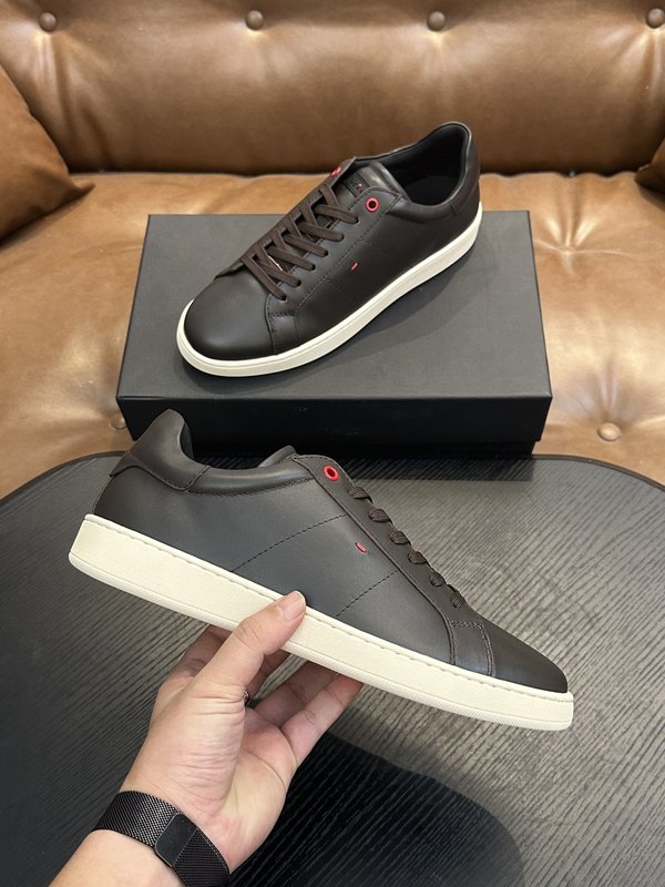Kiton 남성 송아지 가죽 운동화 001-221719