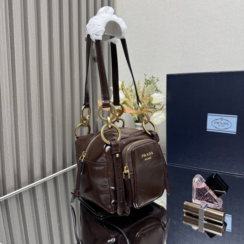 빈티지 오일드 레더 미니 토트백 001-221846