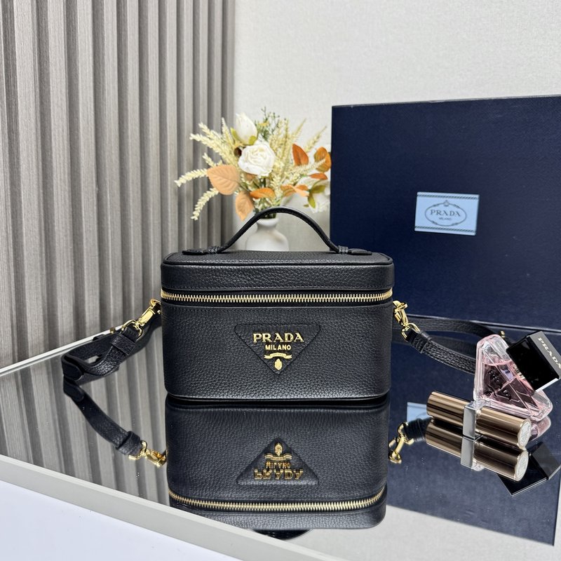 프라다 사피아노 박스백 숄더백 001-221893