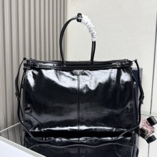 프라다 오일드 레더 빈티지 토트백 001-221957