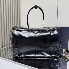 프라다 오일드 레더 빈티지 토트 크로스백 001-222044