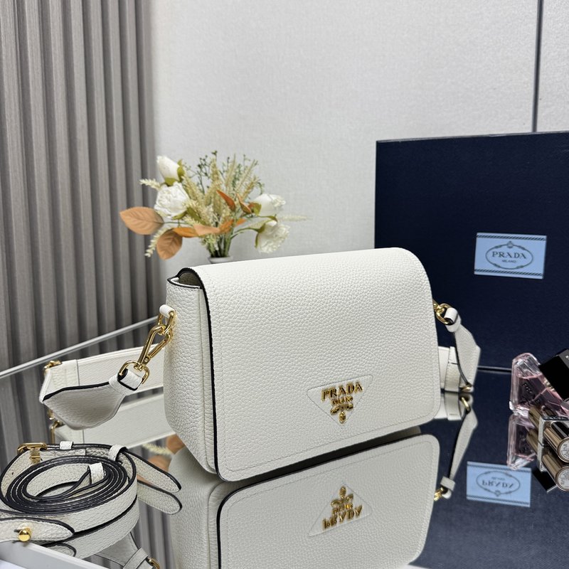 프라다 더블 스트랩 로고 웨빙 가죽 핸드백 001-222159