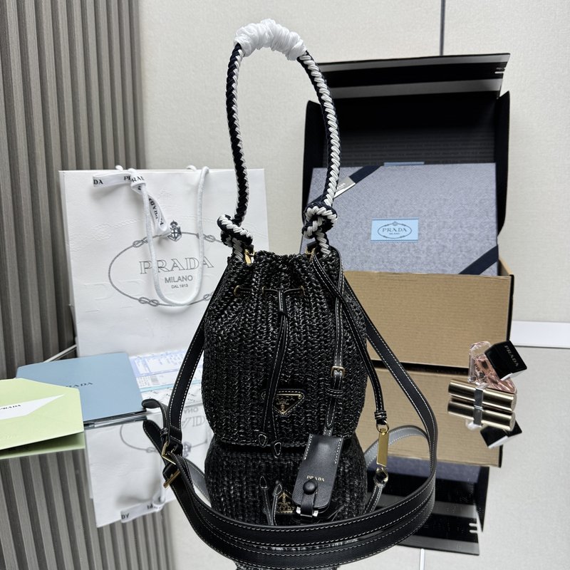 프라다 라피아 버킷백 001-222277