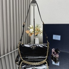 오일드 레더 숄더백 001-222393