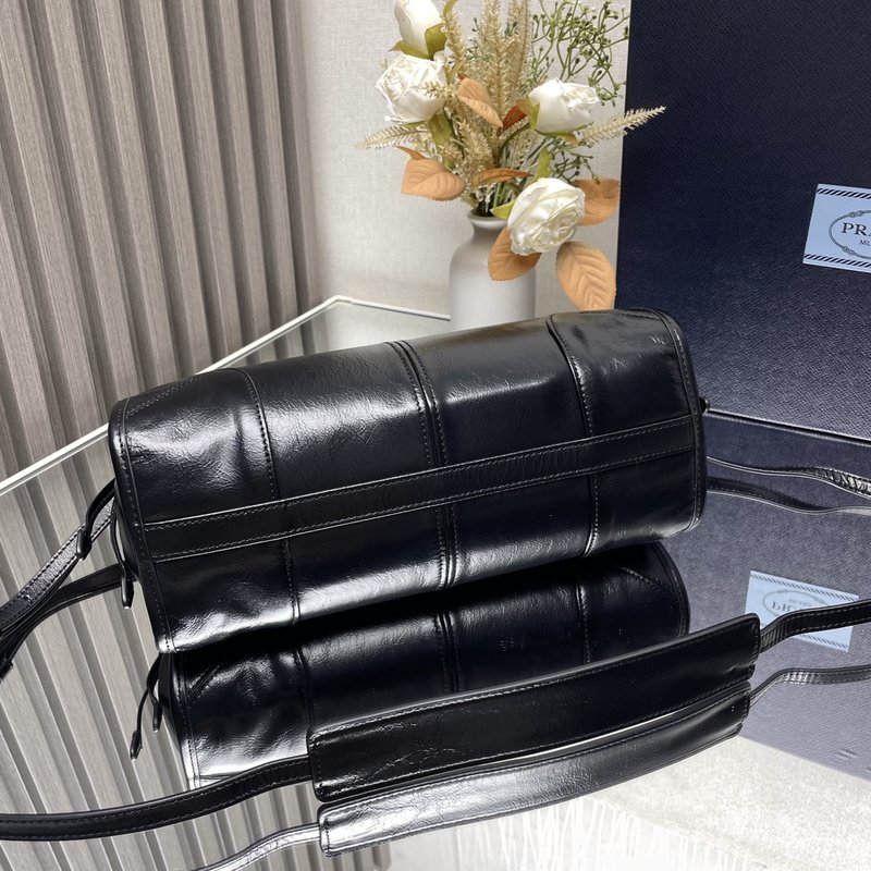 오일드 레더 빈티지 숄더백 001-222409