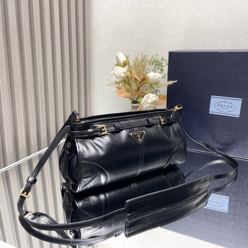 오일드 레더 빈티지 숄더백 001-222409