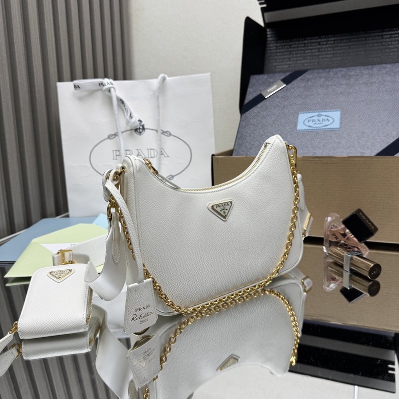 프라다 크로스그레인 나일론 숄더백 메탈 로고 001-222427