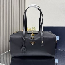 리제네레이티드 나일론 가죽 핸드백 001-222445