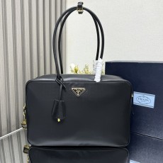 프라다 리나일론 가죽 토트백 001-222448