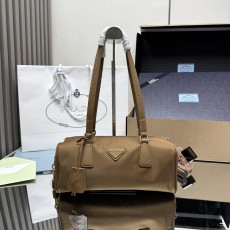 프라다 리나일론 토트백 001-222450