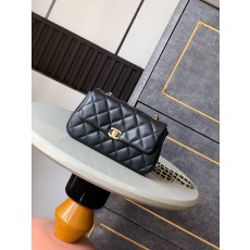 샤넬 봄여름 퀼팅 플랩 폰백 001-222554
