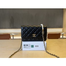 샤넬 진주 체인 WOC 볼텍스 가죽 가방 001-222679