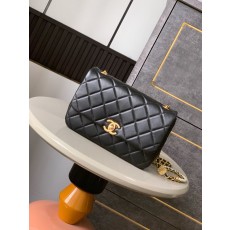샤넬 카멜리아 진주 체인 숄더백 001-222817