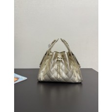 샤넬 HOBO 조절 가능한 체인 버킷백 001-222935