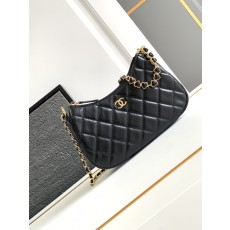 샤넬 하트 에나멜 체인 호보백 001-222986