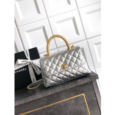 샤넬 빈티지 오픈워크 핸들백 001-223050