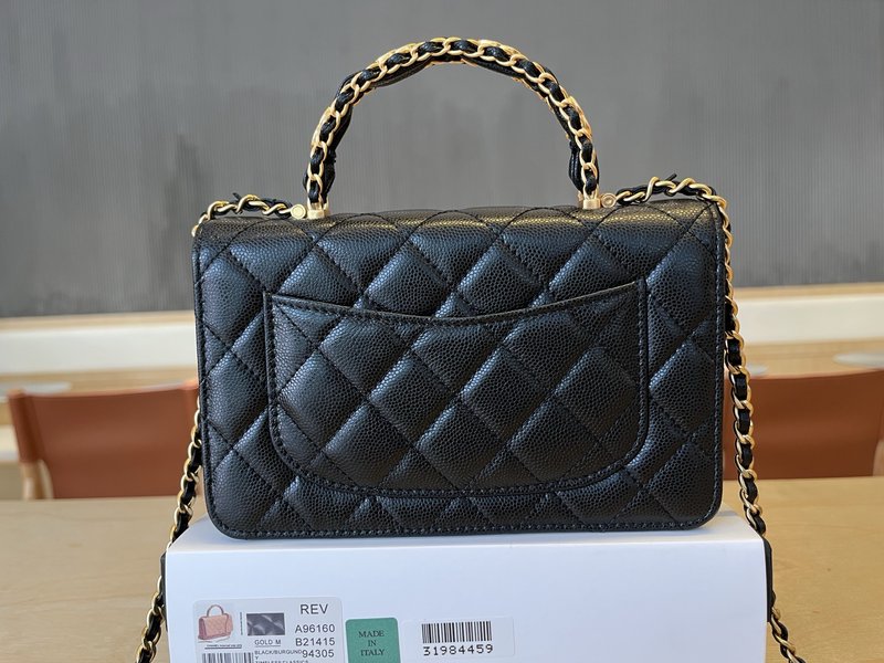 샤넬 더블 C 로고 핸들 WOC 백 001-223269