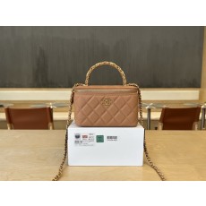 샤넬 더블 C 핸들 메이크업 박스 001-223279