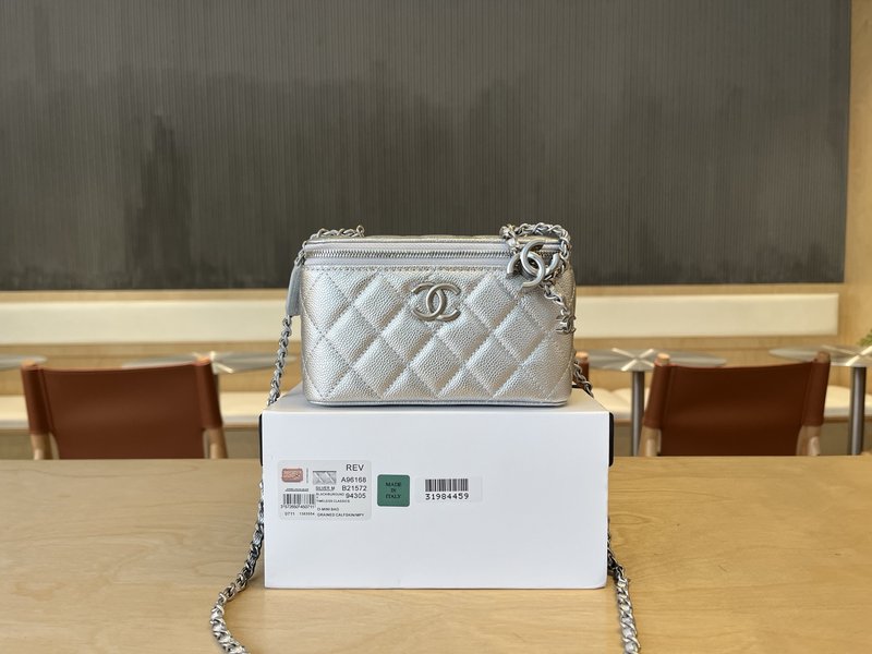 샤넬 더블 C 버클 롱 박스 백 001-223284