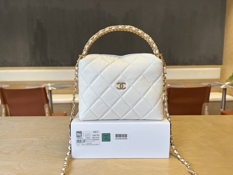 샤넬 더블 C 핸들 체인 파우치 001-223286