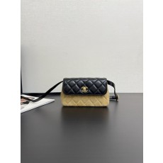 스웨이드 스파이킹 크로스바디 폰백 001-223291