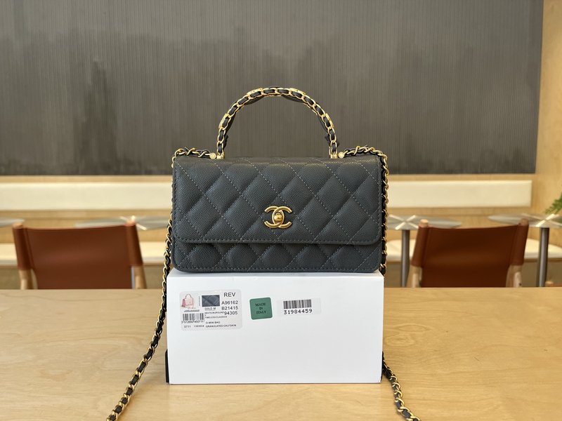 샤넬 더블 C 핸들 아코디언백 001-223293
