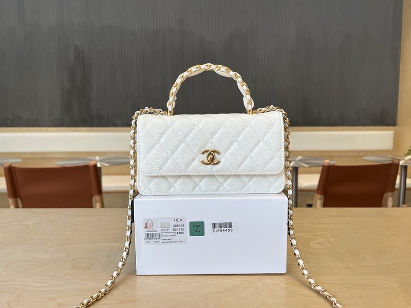 샤넬 더블 C 핸들 아코디언백 001-223295