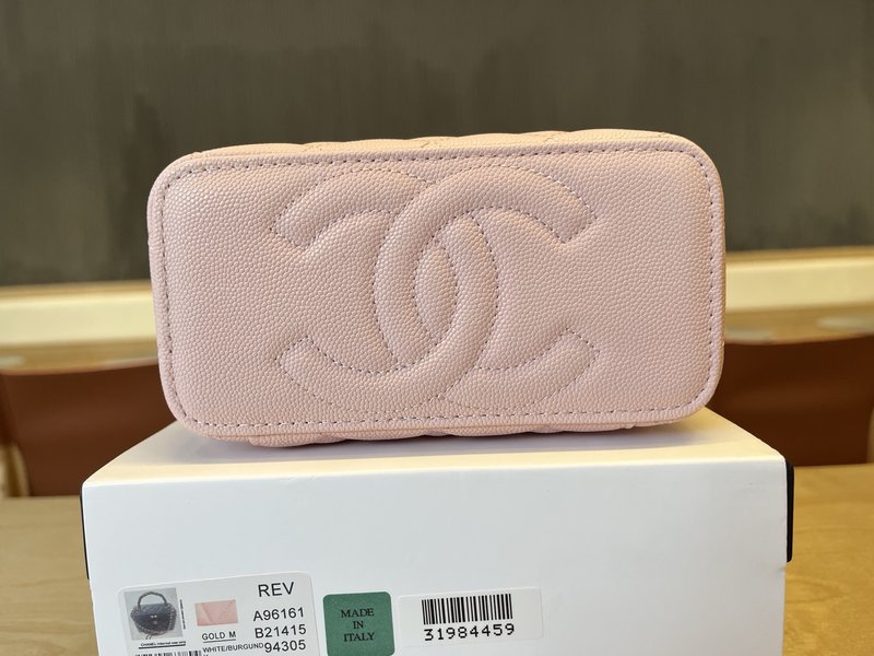샤넬 더블 C 핸들 메이크업 박스 001-223304