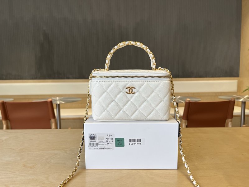 샤넬 더블 C 핸들 메이크업 박스 001-223305