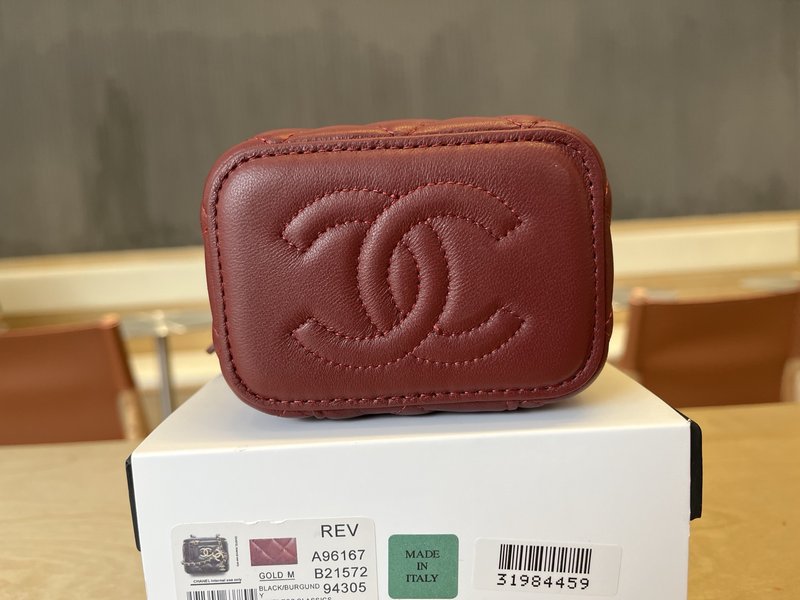 샤넬 더블 C 버클 롱 박스 백 001-223311
