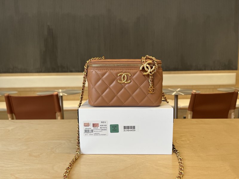샤넬 더블 C 버클 롱 박스 백 001-223314