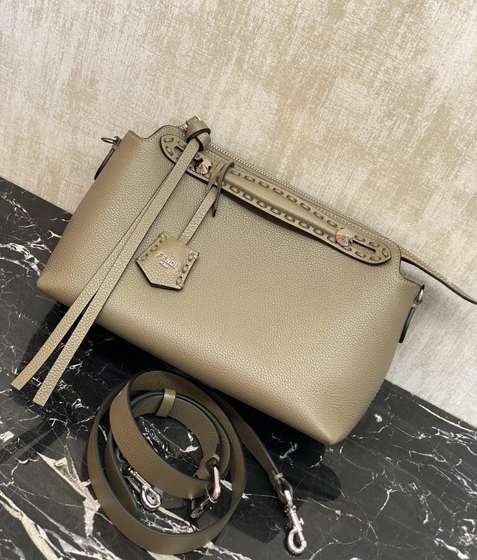 Fendi 업그레이드 그레이그린 보스턴 닙닙백 001-223411