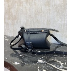 Fendi 업그레이드 닙닙 보스턴백 001-223475