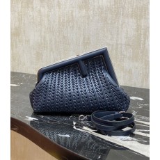 Fendi 니트 클라우드백 스몰 001-223496
