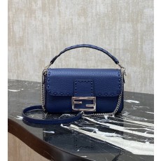 펜디 블루 리치 그레인 미니 백 001-223516