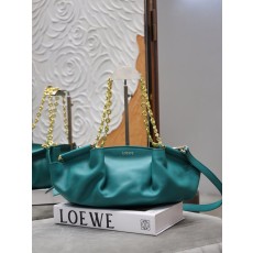 로에베 스몰 샤이니 나파 가죽 체인 백 001-223587