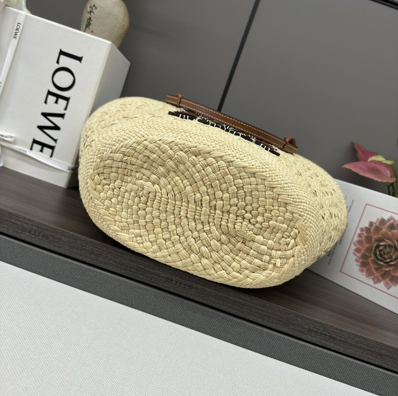 로에베 이라카 야자수 파이버 바스켓 백 001-223614