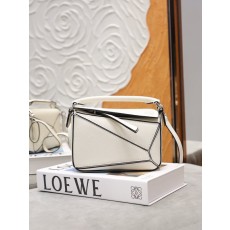 로에베 미니 퍼즐백 001-223633