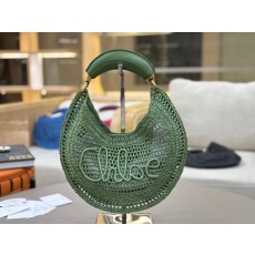 클로에 바나나 손잡이 라피아 백 001-223780