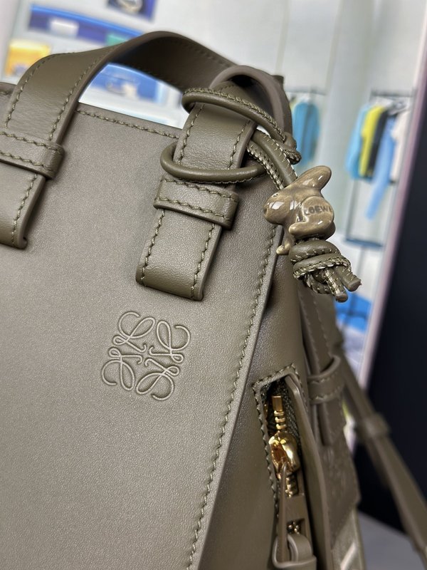 2023SS 단색 유약 새틴 해먹 핸드백 001-223816