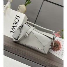 로에베 스몰 나파 양가죽 핸드백 001-223865