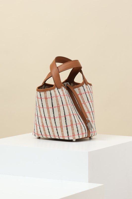 자수 피코틴 버킷백 18cm 스파이더 캔버스 001-223937
