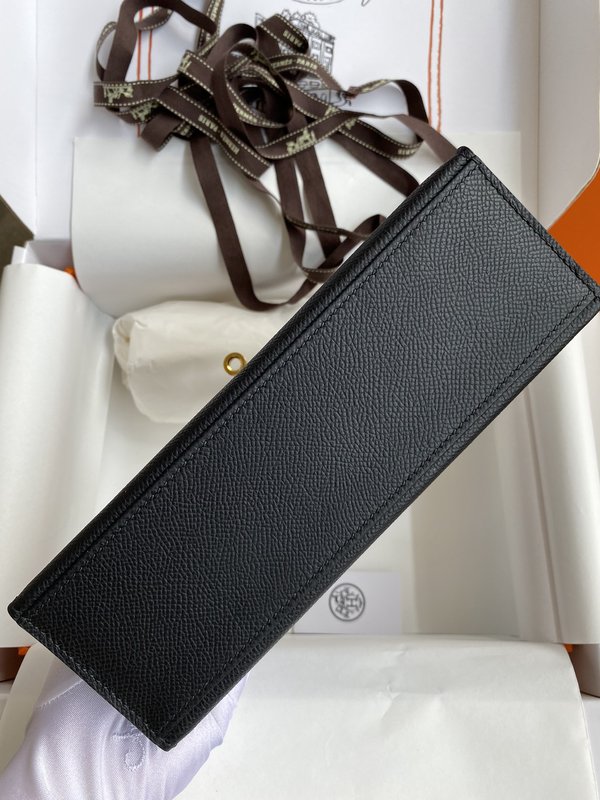에르메스 켈리 22cm 블랙 골드 하드웨어 핸드백 001-223995